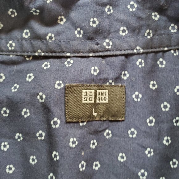 Uniqlo Shirt Men Large Navy Blue Regular Fit Short Sleeve Casual Button Up - Picture 2 of 12